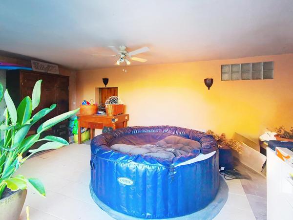 Un nid douillet et discret, à deux pas de la gare !