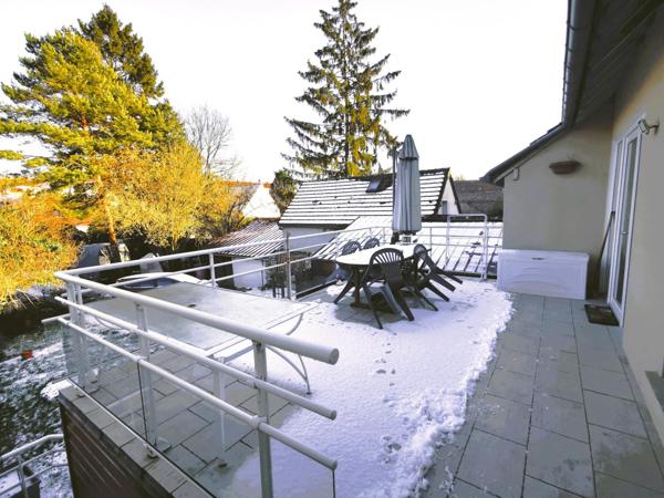 Un nid douillet et discret, à deux pas de la gare !