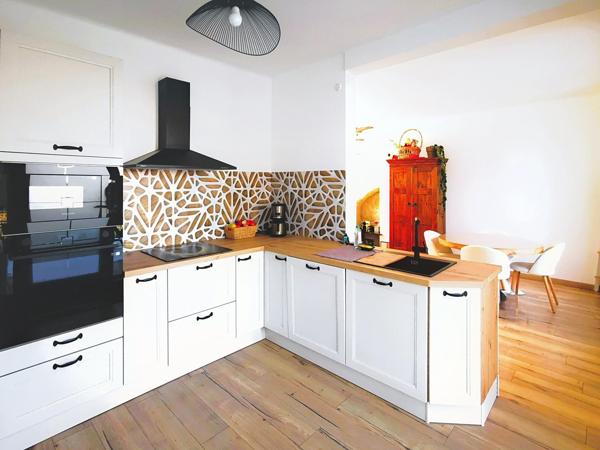 Un nid douillet et discret, à deux pas de la gare !