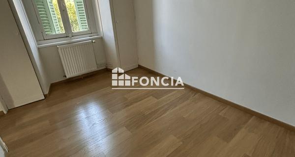 Location Appartement 3 pièces 64.04 m² - Niort 79000