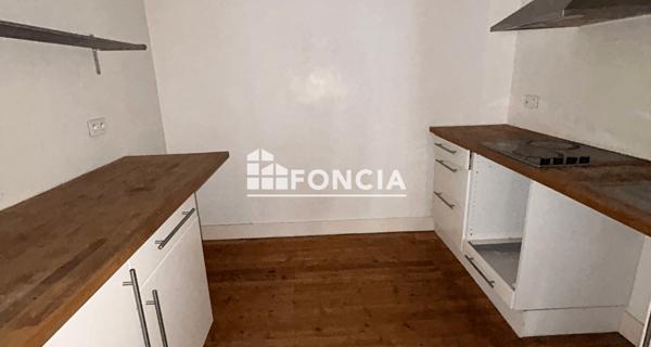 Location Appartement 3 pièces 64.04 m² - Niort 79000