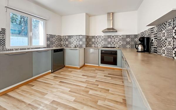 Maison à vendre    6 pièces •  Coulounieix-Chamiers