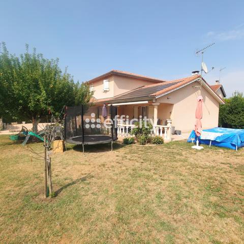 Maison
         6 pièces
        - 130 m² 544 000 € *