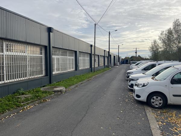 Attiches (59551) Immeuble d'activité Attiches