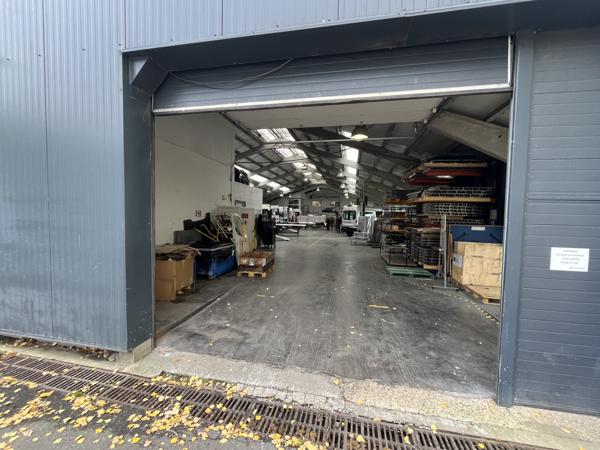 Attiches (59551) Immeuble d'activité Attiches