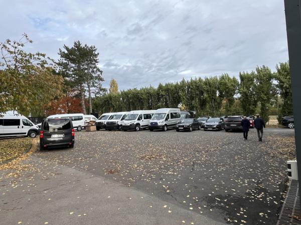 Attiches (59551) Immeuble d'activité Attiches