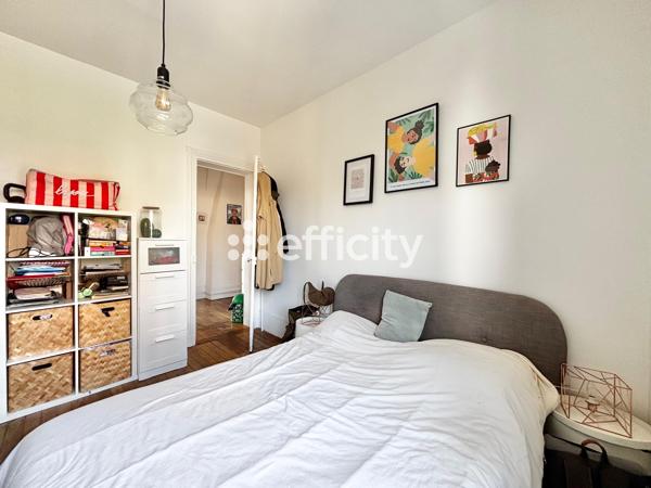 Appartement
         3 pièces
        - 57 m²