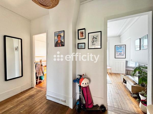 Appartement
         3 pièces
        - 57 m²