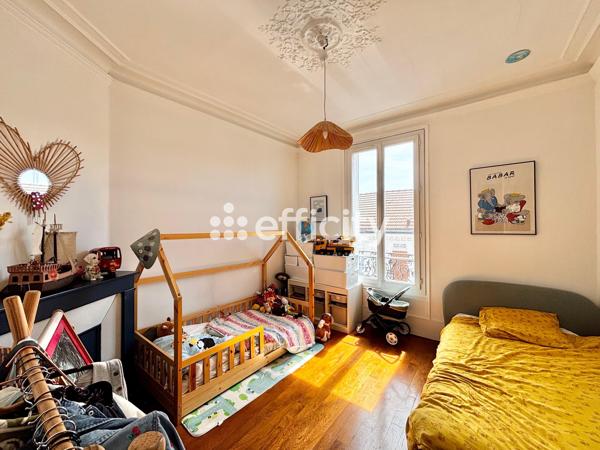 Appartement
         3 pièces
        - 57 m²