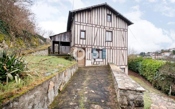 Maison à vendre    6 pièces • 242 m2 Condat-sur-Vienne