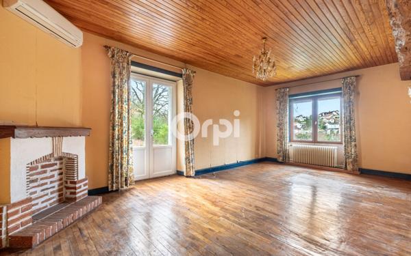 Maison à vendre    6 pièces • 242 m2 Condat-sur-Vienne