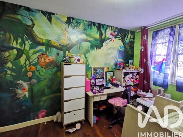 Maison à vendre 7 pièces 130 m² Saint-Santin-de-Maurs