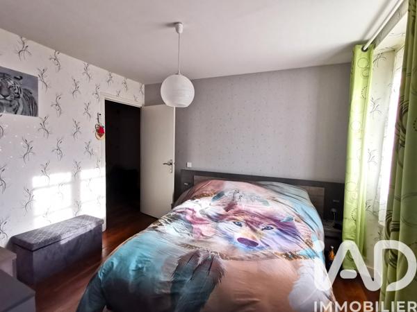 Maison à vendre 7 pièces 130 m² Saint-Santin-de-Maurs