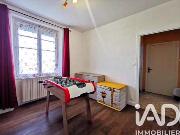 Maison à vendre 7 pièces 130 m² Saint-Santin-de-Maurs