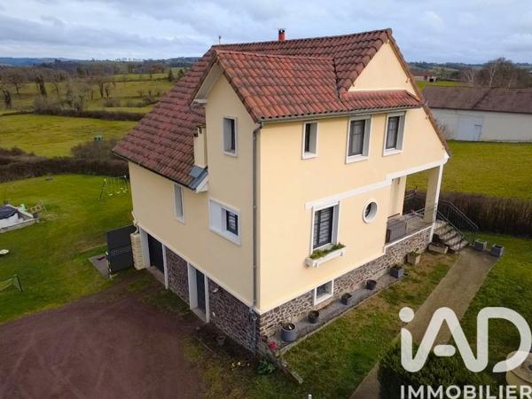 Maison à vendre 7 pièces 130 m² Saint-Santin-de-Maurs