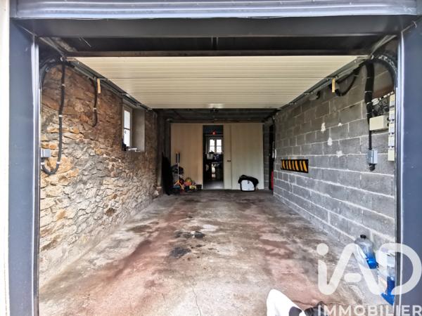 Maison à vendre 7 pièces 130 m² Saint-Santin-de-Maurs