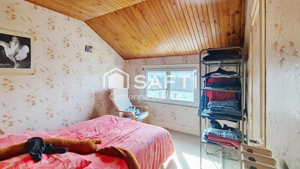 SENS, MAISON SENONAISE DANS QUARTIER RESIDENTIEL