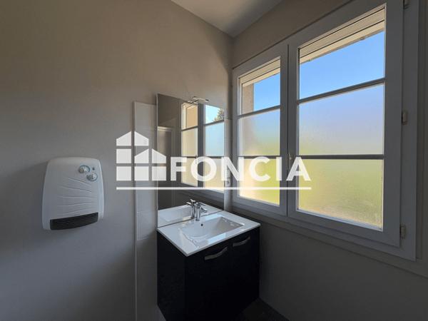 Location Studio 20 m² - 12 RUE DESCARTES Albi 81000