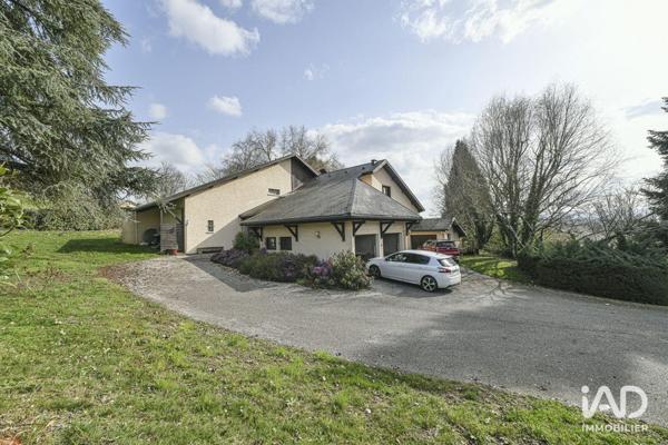 Maison à vendre 5 pièces 219 m² Saint-Genix-les-Villages