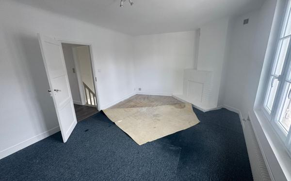 Maison à vendre    4 pièces • 72 m2 Conches-en-Ouche