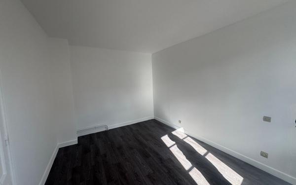 Maison à vendre    4 pièces • 72 m2 Conches-en-Ouche