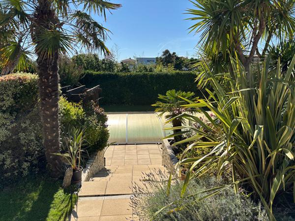 Maison Les Sables D Olonne 6 pièce(s) 149.93 m2