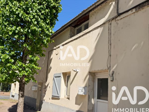 Immeuble à vendre 177 m² Paron