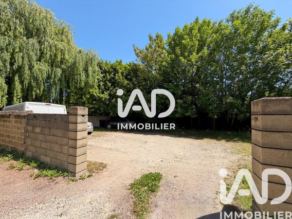 Immeuble à vendre 177 m² Paron