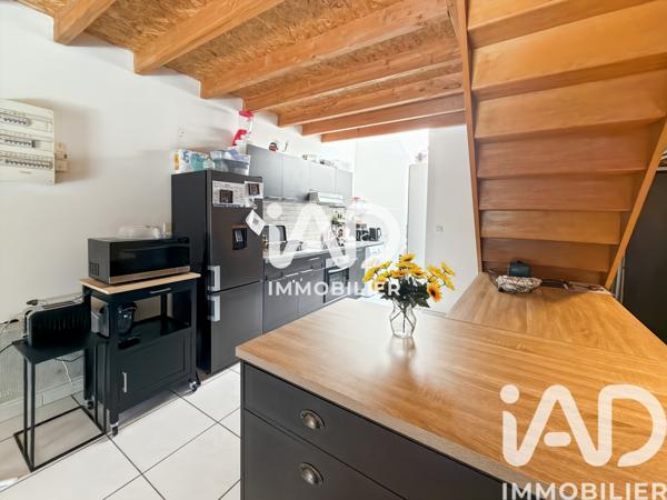 Immeuble à vendre 177 m² Paron