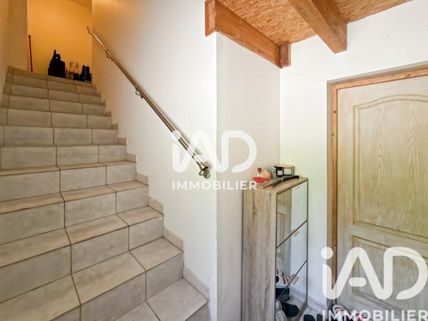 Immeuble à vendre 177 m² Paron