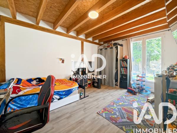 Immeuble à vendre 177 m² Paron