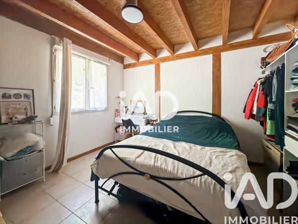 Immeuble à vendre 177 m² Paron