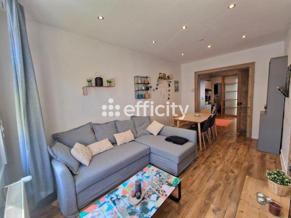 Appartement
         2 pièces
        - 60 m² Exclusivité 235 000 € *