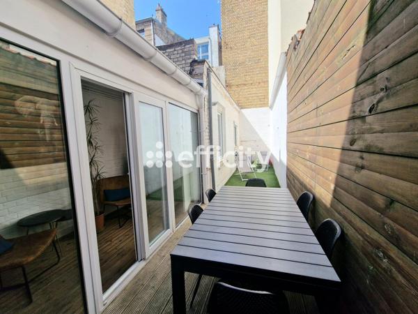 Appartement
         2 pièces
        - 60 m² Exclusivité 235 000 € *