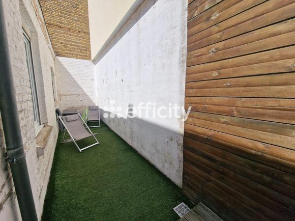 Appartement
         2 pièces
        - 60 m² Exclusivité 235 000 € *