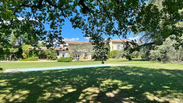 A vendre - Mas provençal ancien au calme absolu - Sud Luberon