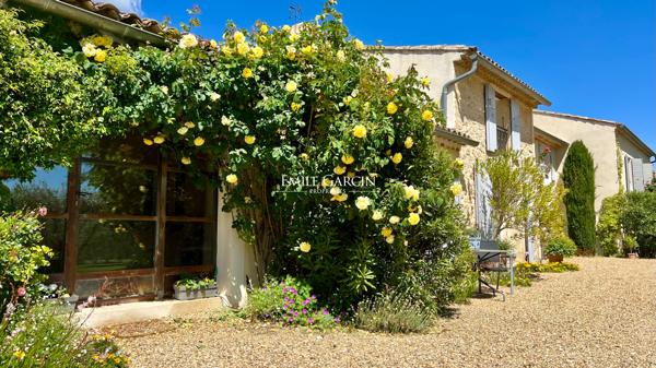 A vendre - Mas provençal ancien au calme absolu - Sud Luberon