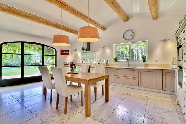 A vendre - Mas provençal ancien au calme absolu - Sud Luberon