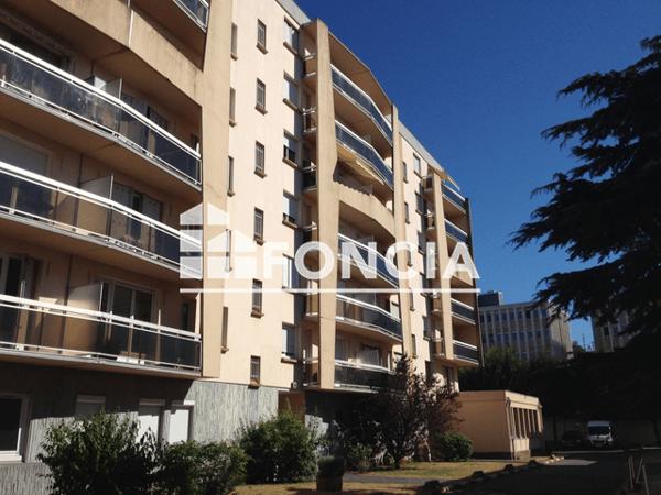 Location Studio 21.22 m² - ENTREE A Orleans 45000