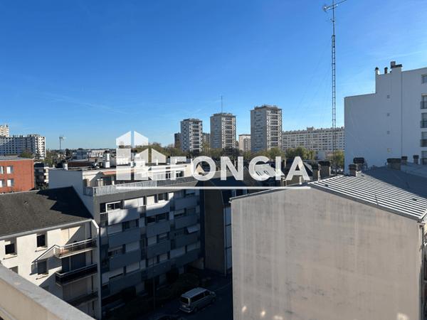 Location Studio 21.22 m² - ENTREE A Orleans 45000