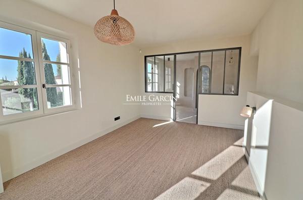 A Vendre - Grande maison familiale rénovée à Fontvieille