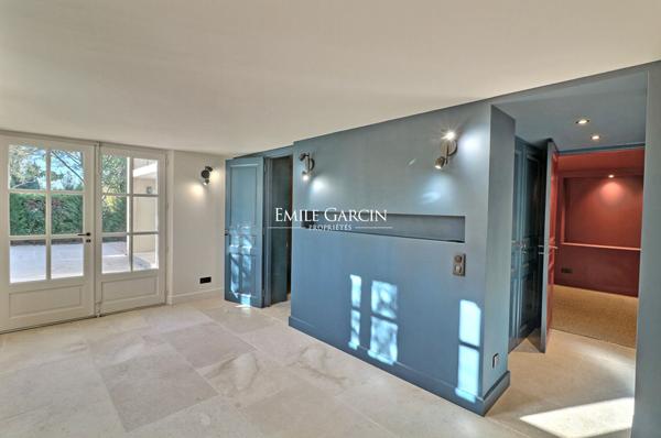 A Vendre - Grande maison familiale rénovée à Fontvieille
