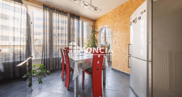 À vendre Appartement 6 pièces 115.31 m² - Clermont-ferrand 63000