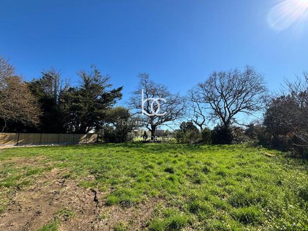VANNES Terrain 1060 m²
