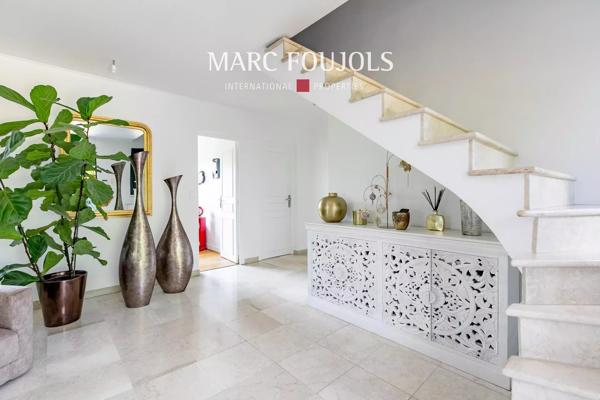 Maison d’Exception Entièrement Rénovée – 8 Chambres – Terrain de 2891 m²
