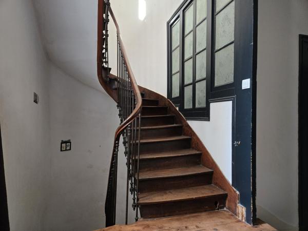 Maison
                                                                                                                                                                                                                                                                                                                        6 pièce(s)                                                                                                                                                                                                          4 chambre(s)                                                                                                                                                                                                          158  m²