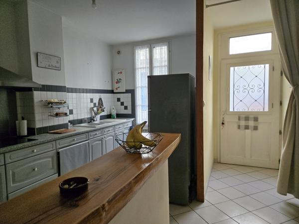 Maison
                                                                                                                                                                                                                                                                                                                        6 pièce(s)                                                                                                                                                                                                          4 chambre(s)                                                                                                                                                                                                          158  m²