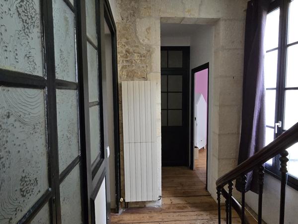 Maison
                                                                                                                                                                                                                                                                                                                        6 pièce(s)                                                                                                                                                                                                          4 chambre(s)                                                                                                                                                                                                          158  m²