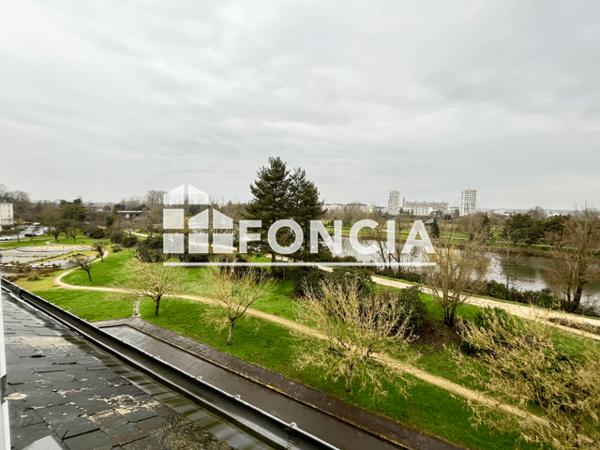 Location Appartement 2 pièces 48.85 m² - 10 RUE CHAMPLAIN Tours 37200