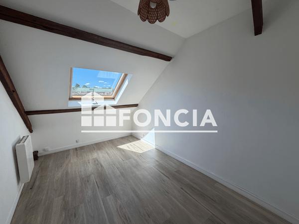 Location Appartement 4 pièces 60.78 m² - 41 RUE SAINT THIBAULT Dreux 28100